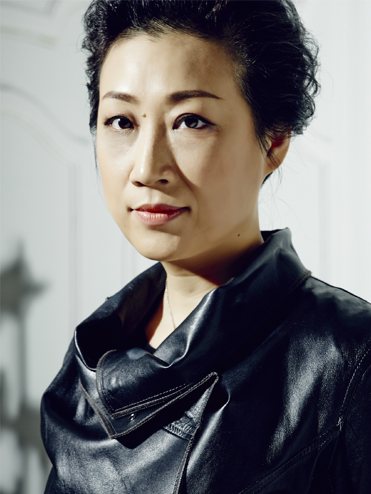 张蕴,女,1970年4月生,本科学历,中共党员,汉族,现任绿地集团执行副