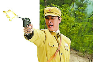 大摆乌龙阵(电影)《大摆乌龙阵》是由蒋爱民执导,张瑛,周志诚,谢天,子