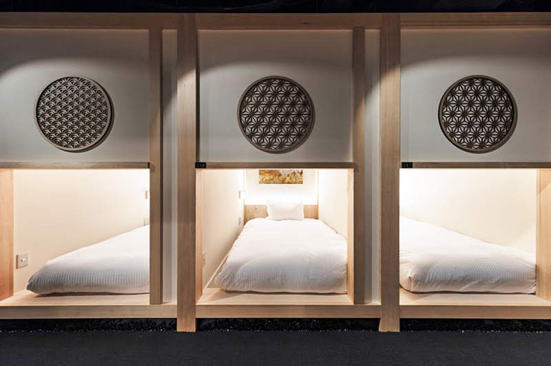 日本"和风"胶囊旅馆遭网友吐槽 "像是医院太平间" - acfun弹幕视频网 