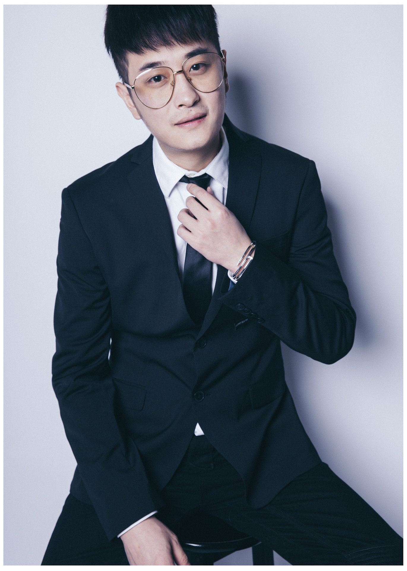 mc九局 (其他娱乐人物相关)