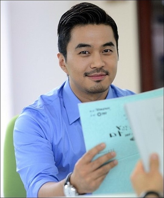 郑俊 (演员|教师)