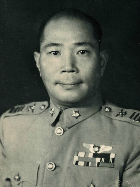 周至柔(政治人物)