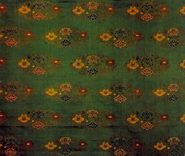 花卉樗蒲纹妆花缎文化遗产