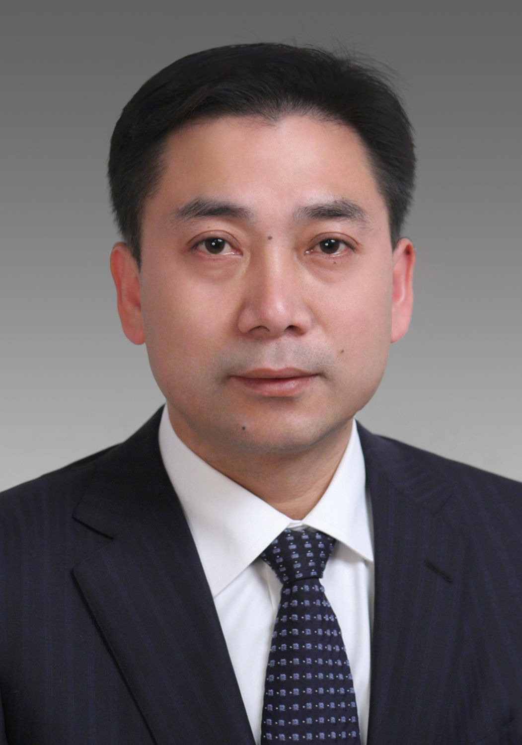 郑余良政治人物