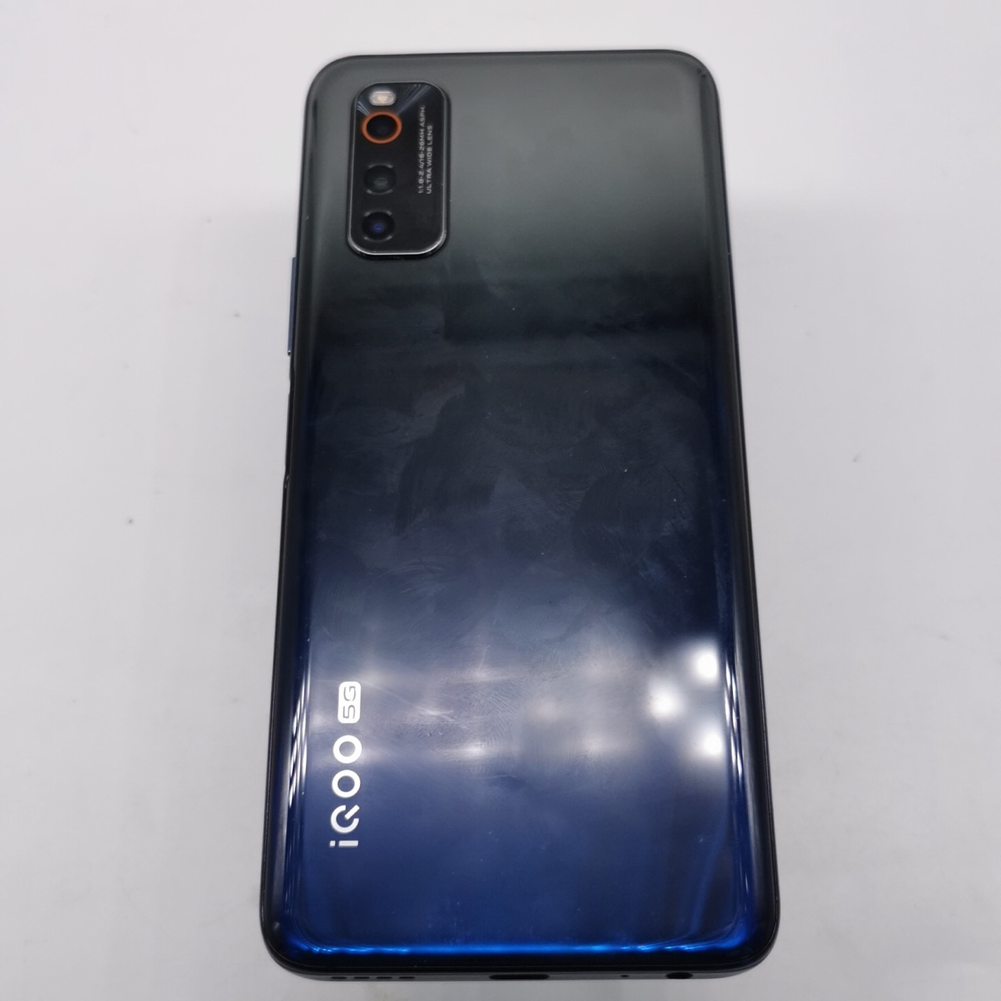 vivo【iqoo neo3】夜幕黑 12g/128g 国行 9成新