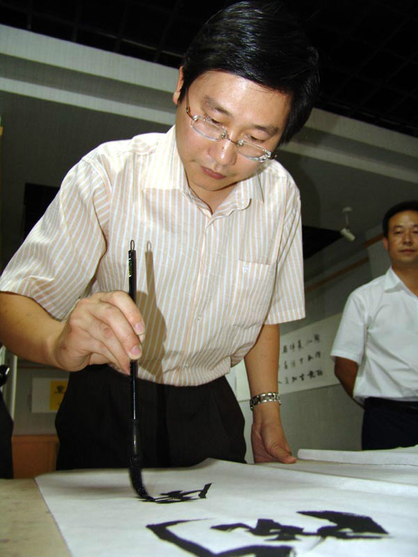 虞晓勇 (文化人物)