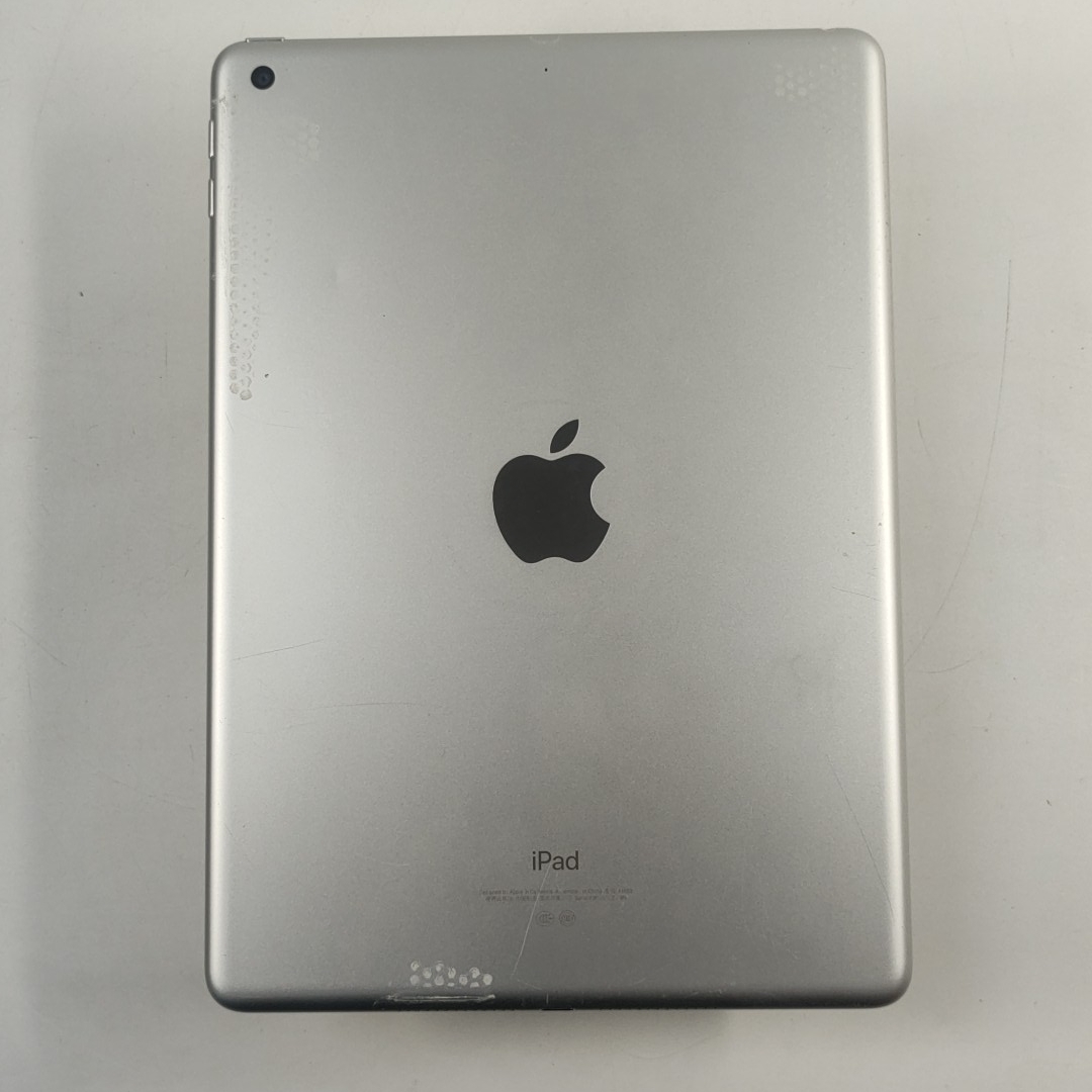 苹果【iPad  2018款 9.7英寸】WIFI版 银色 128G 国行 8成新 