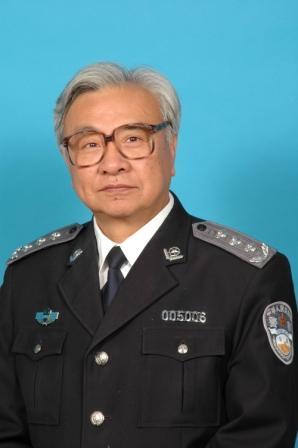 北京政法学院法律系,中国人民公安大学原副校长,一级警监,刑法学教授