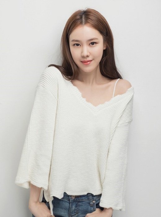 金叡园(演员|歌手)