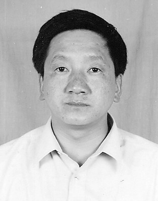 彭光明(政治人物|教师)