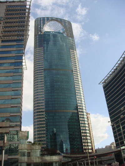 金玉兰广场(其他)金玉兰广场由上海金兴房地产发展有限公司开发建设