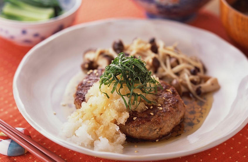 牛排菌其他生物相关