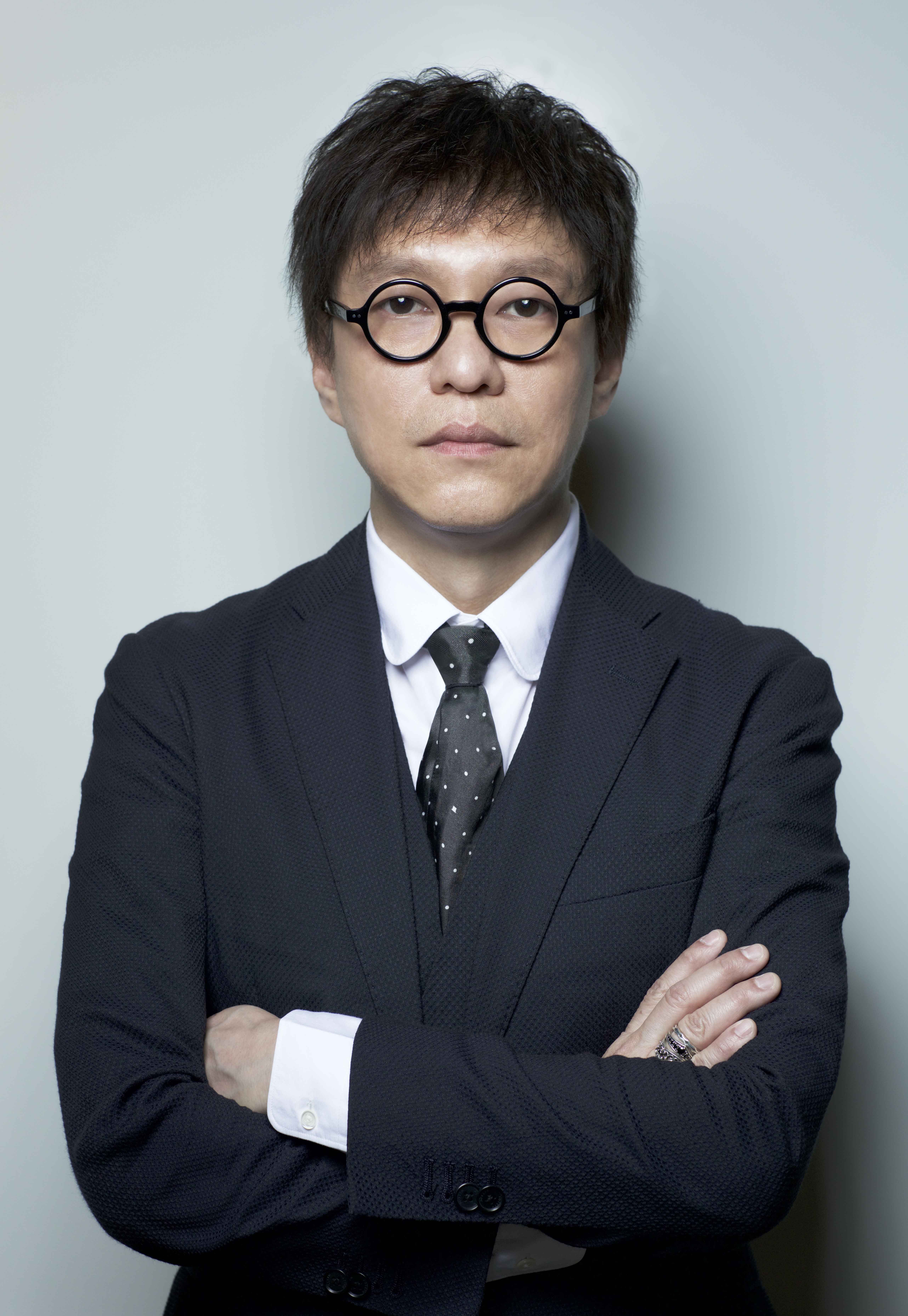 梁翘柏歌手