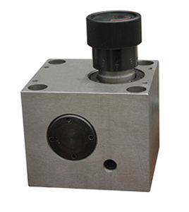 调速阀(机械)调速阀是由定差减压阀与节流阀串联而成的组合阀.