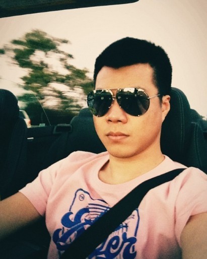 黄毅清社会人物