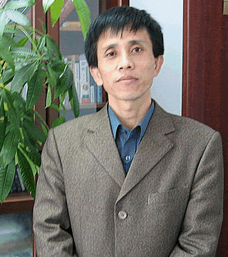 赵秋成(其他实业人物相关)赵秋成,男,1966年8月生,河北泊头市人.