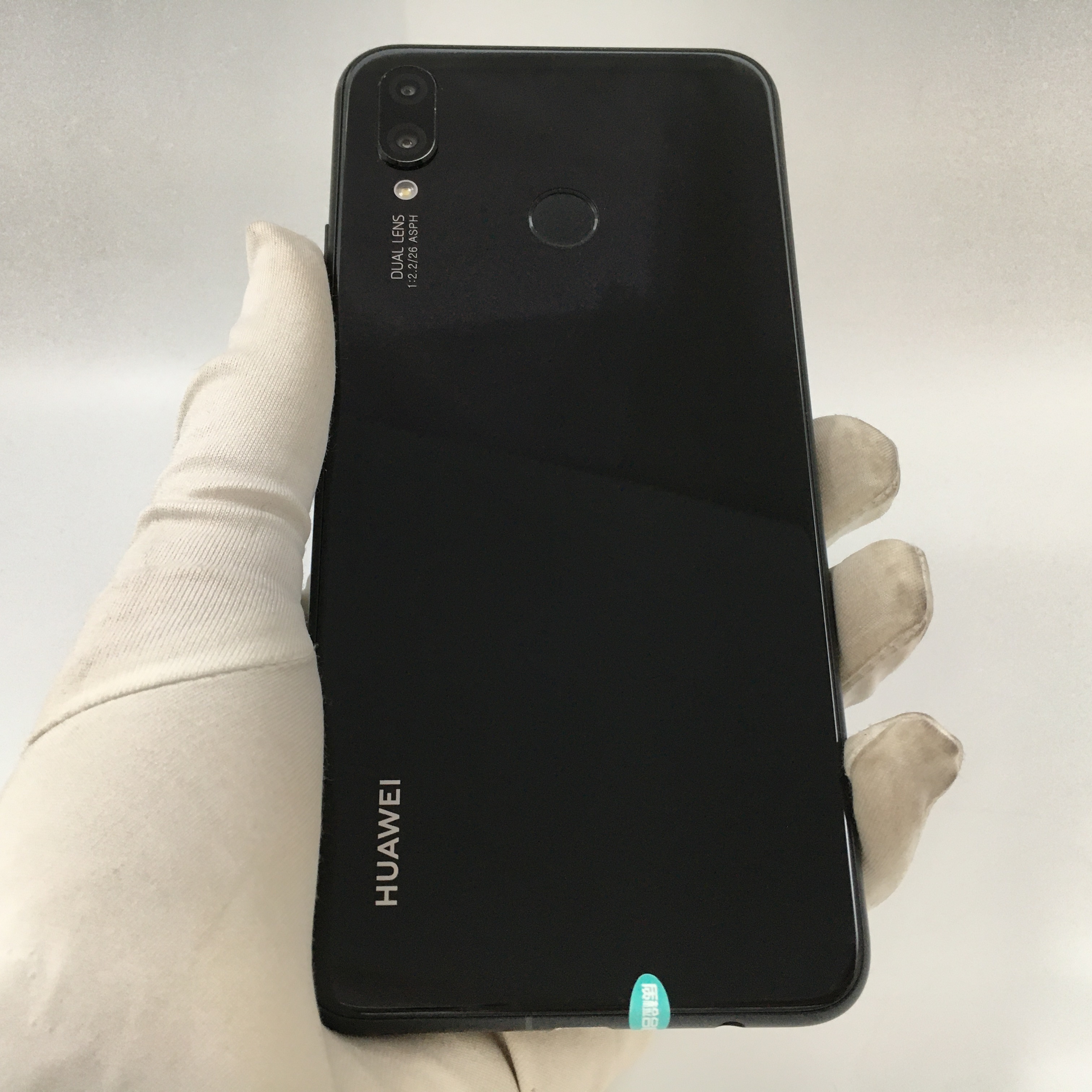 官方质检8成新及以下 6g/64g 国行 亮黑色 4g全网通 华为 nova3i