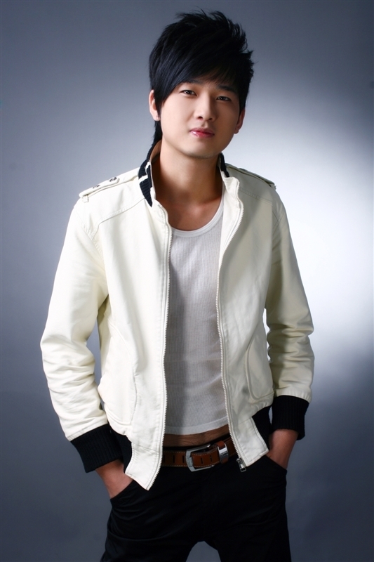 阿岩其他实业人物相关