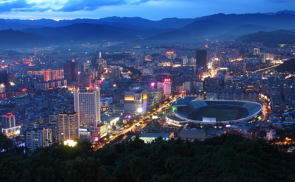 重建