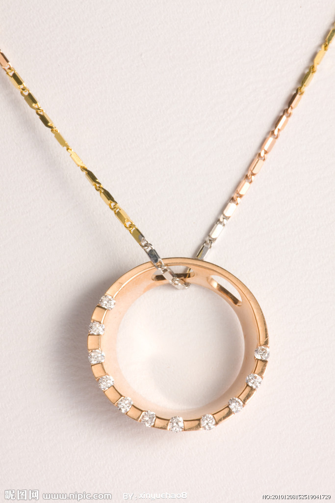 18k(体育项目)18k是指珠宝首饰中黄金的纯度为18k.