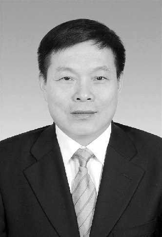 王国强(其他人物相关)