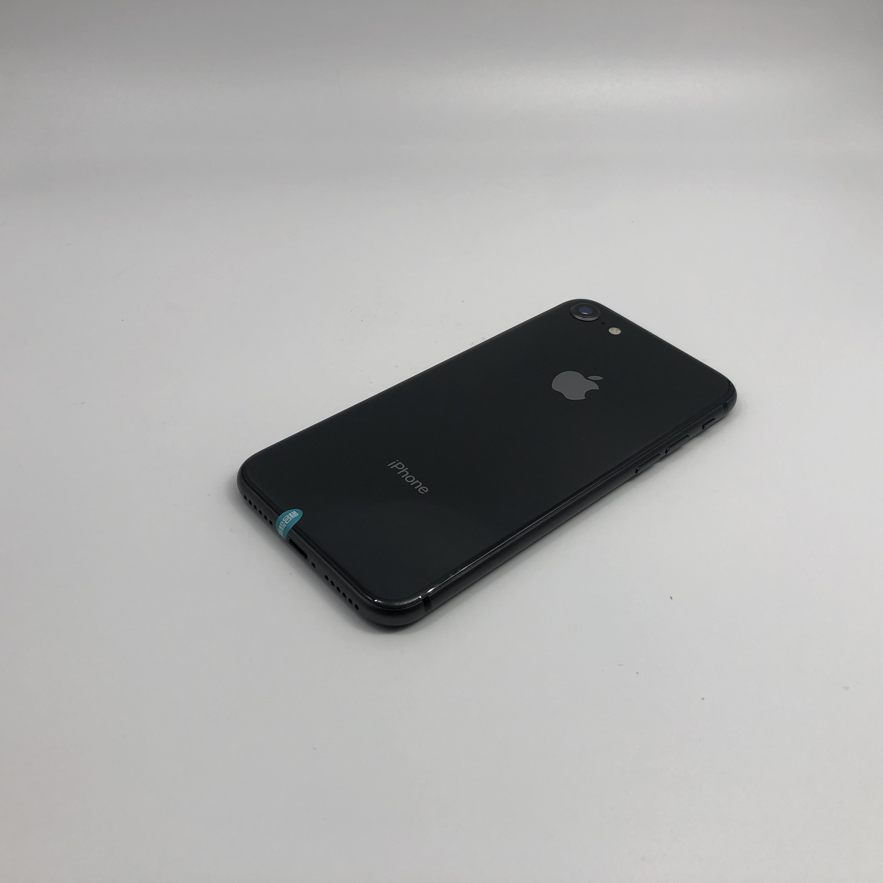 苹果【iphone 8】全网通 深空灰 64g 国行 8成新