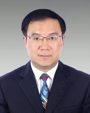 李文钢其他人物相关