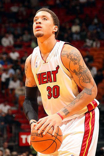 比斯利体育人物