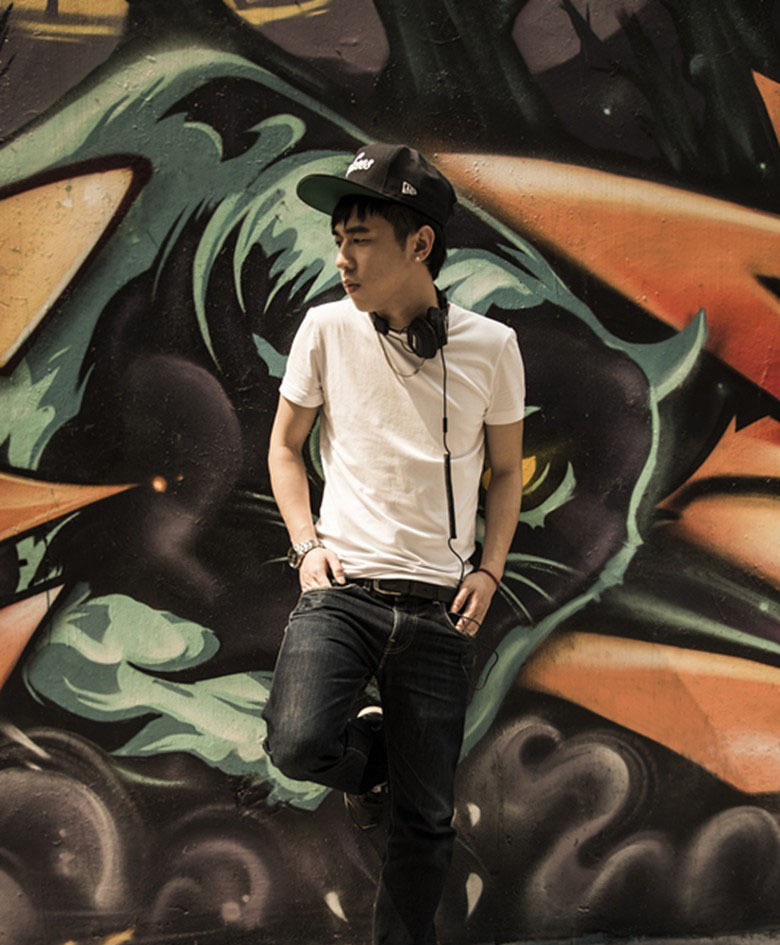 王胤祺(其他人物相关)