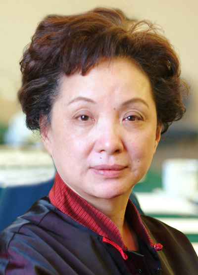 王小鹰 (文化人物)