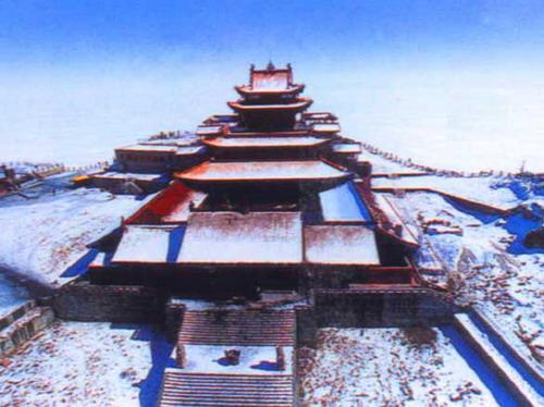 华藏寺(其他)天祝县华藏寺位于甘肃省武威市天祝藏族自治县,全称为