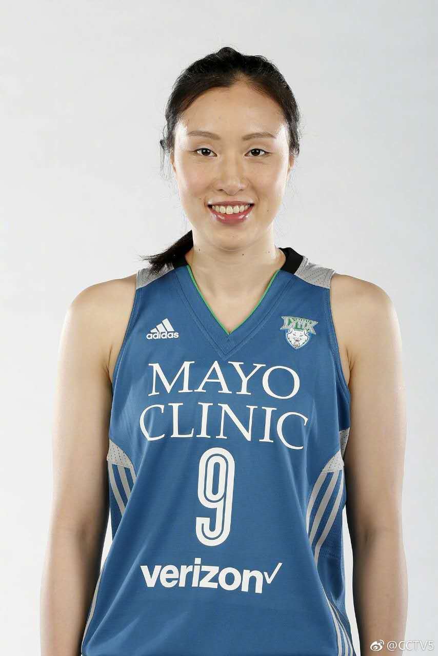 (体育人物)邵婷,中国女子篮球运动员,司职前锋,现效力于北京金隅女篮