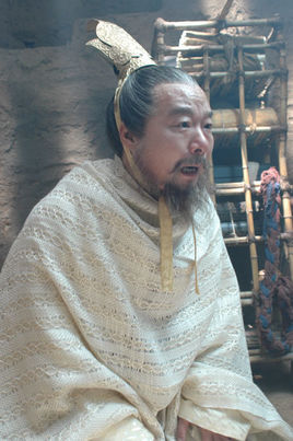 鞠文泰(政治人物)鞠文泰,唐武德二年其父鞠伯雅逝世,继承王位,是高昌