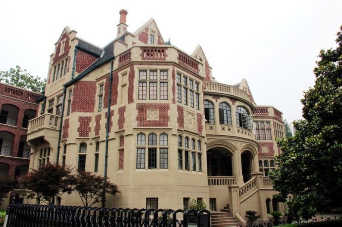 长宁区少年宫学校