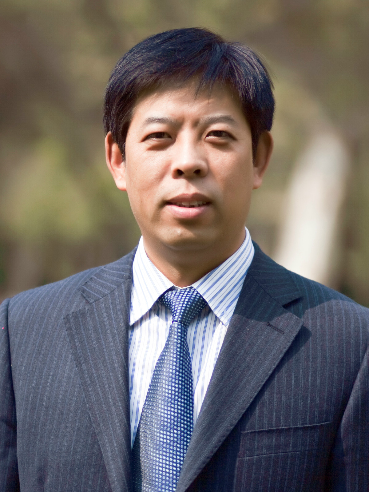 温素彬 (其他实业人物相关)