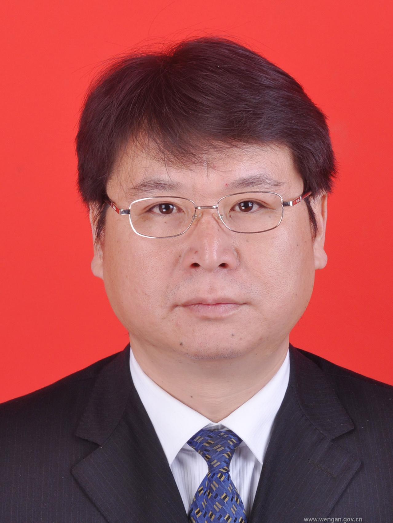 刘华龙政治人物文化人物