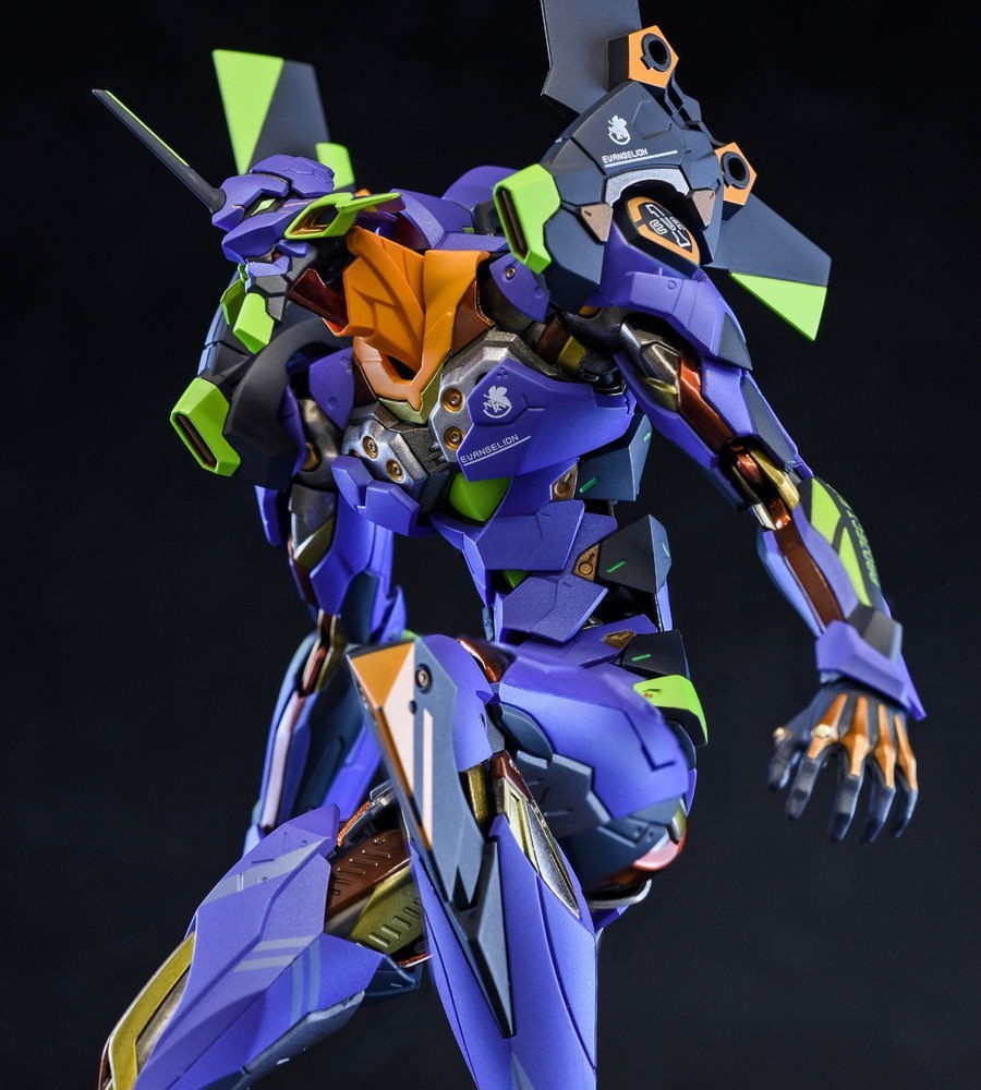 万代mb《eva》初号机模型展示 1500花的绝对值