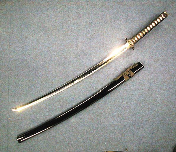 秋水(其他人物相关)黑刀的名称为秋水,是大快刀二十一工其一.