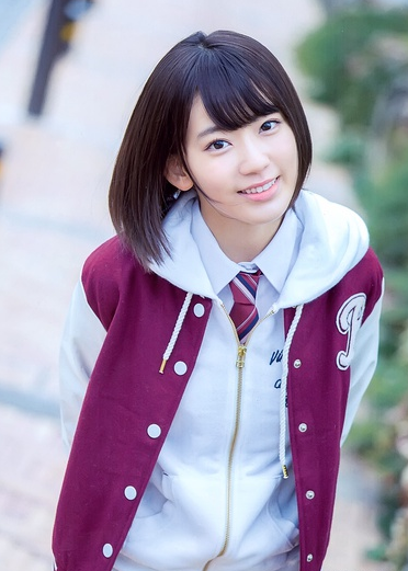 于日本鹿儿岛县,hkt48一期生及核心成员,team kiv副队长,兼任akb48