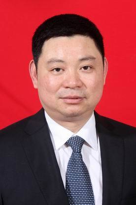 王兆铭政治人物