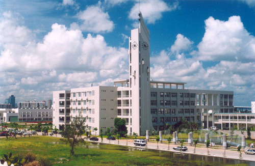 海南大学理工学院学校