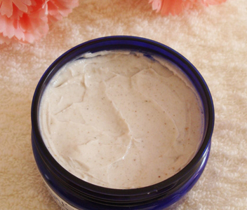 七白膏 (中医学与中药学|医药)