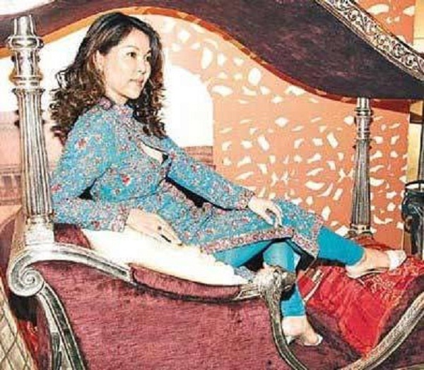 郭由美子其他人物相关