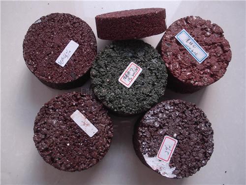 式沥青磨耗层)开级配抗滑磨耗层(ogfc)是指用大孔隙的沥青混合料铺筑