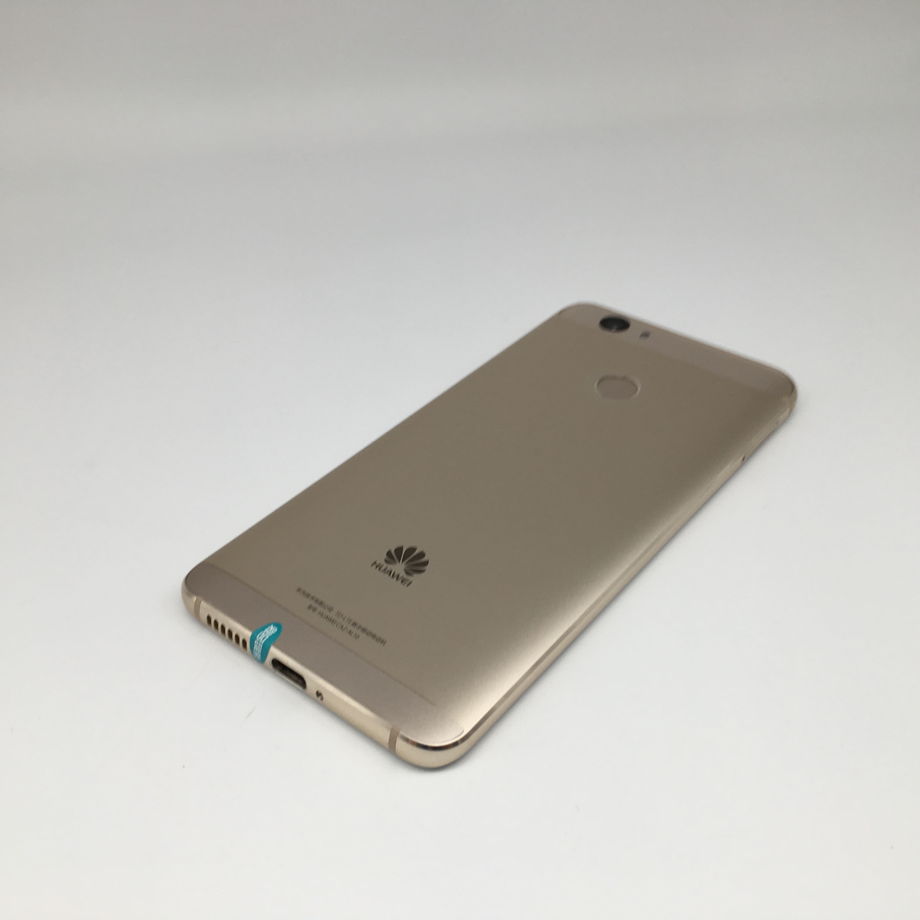 华为【nova】全网通 金色 64g 国行 9成新