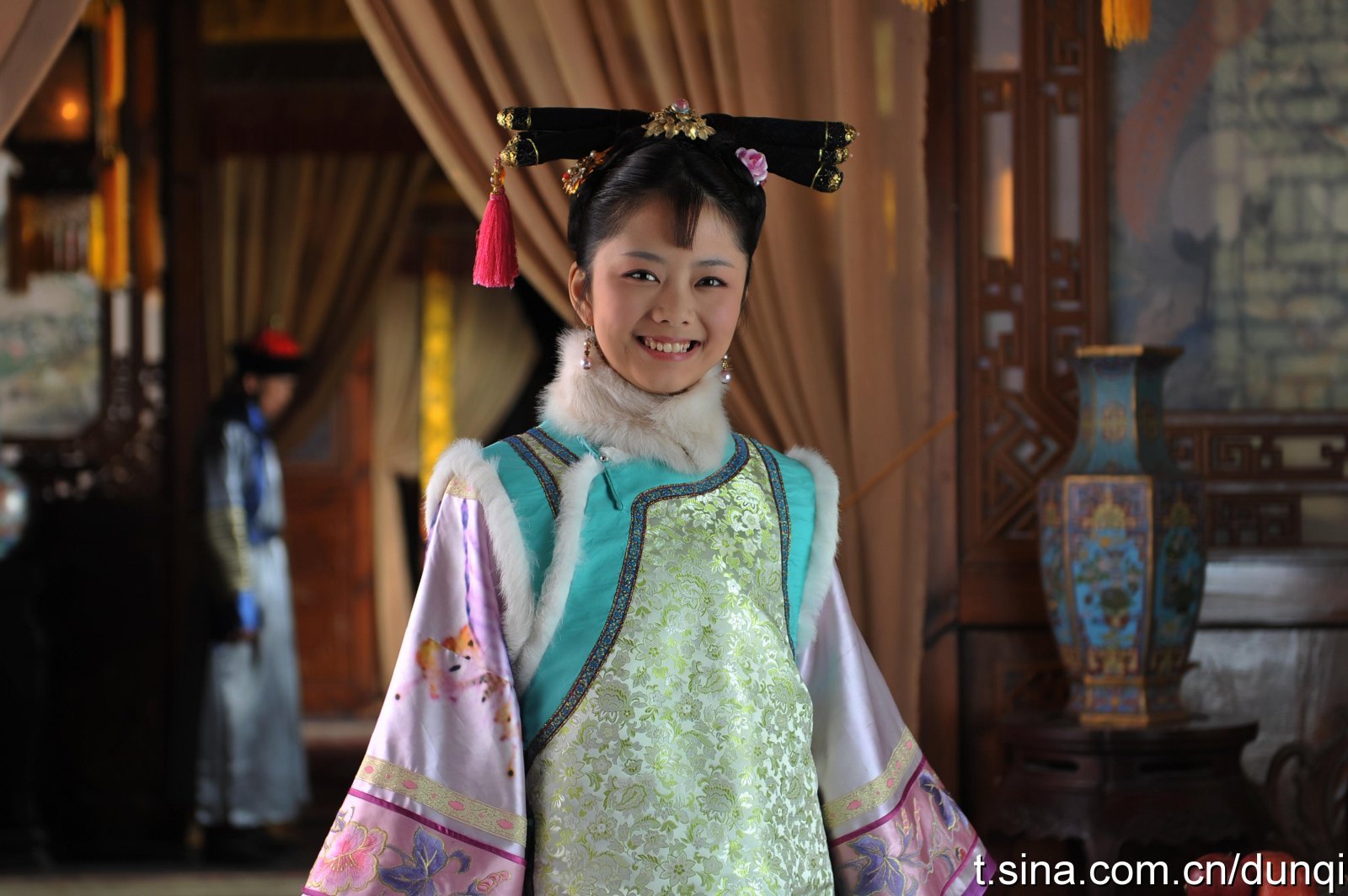 淳常在(其他人物相关)淳常在,电视剧《甄嬛传》中的人物.