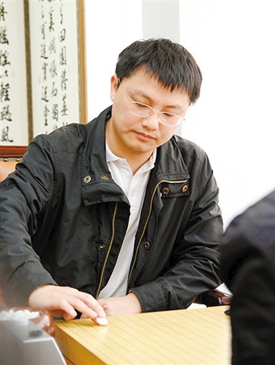 胡耀宇 (其他人物相关)