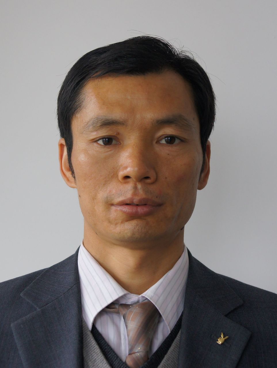 汪成琼 (其他人物相关)