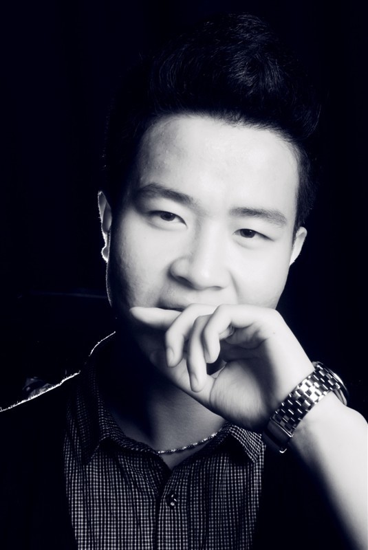 杨子刚(教师|政治人物)杨子刚,原名杨自刚,(sunshin