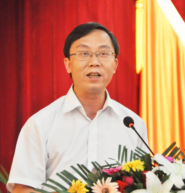 方朝晖医生社会人物